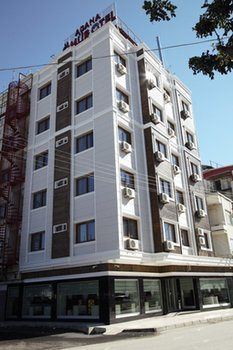 Adana Omur Otel מראה חיצוני תמונה